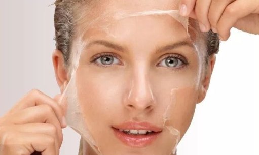 How can we effectively remove dead skin cells from the surface of our skin?